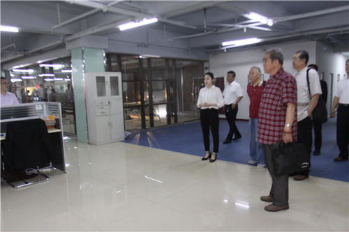 河北誠促會誠信萬里行 走進邯鄲耀騰企業管理咨詢集團，郝小學引領管理新思路